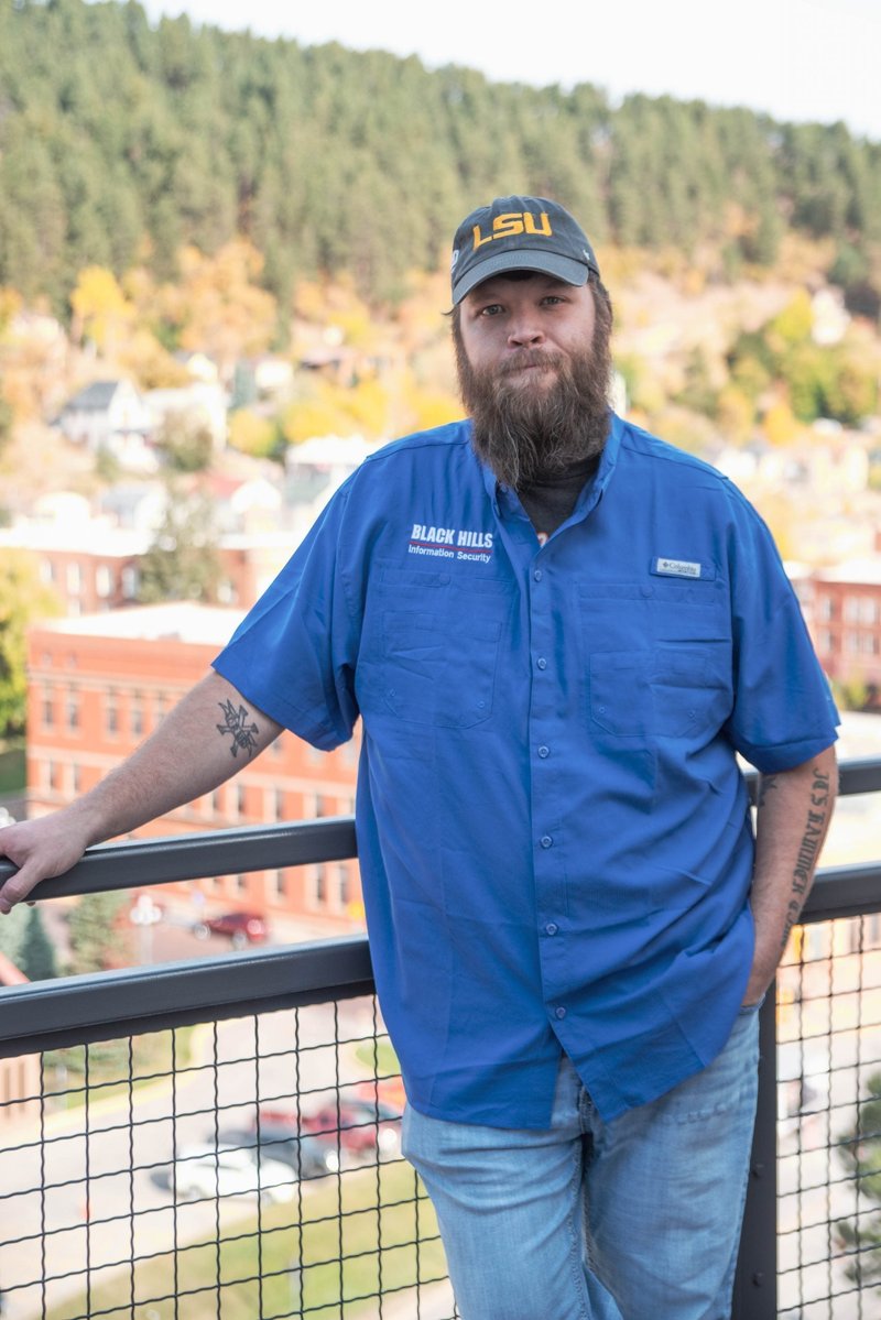 Portrait of Scott Johnson